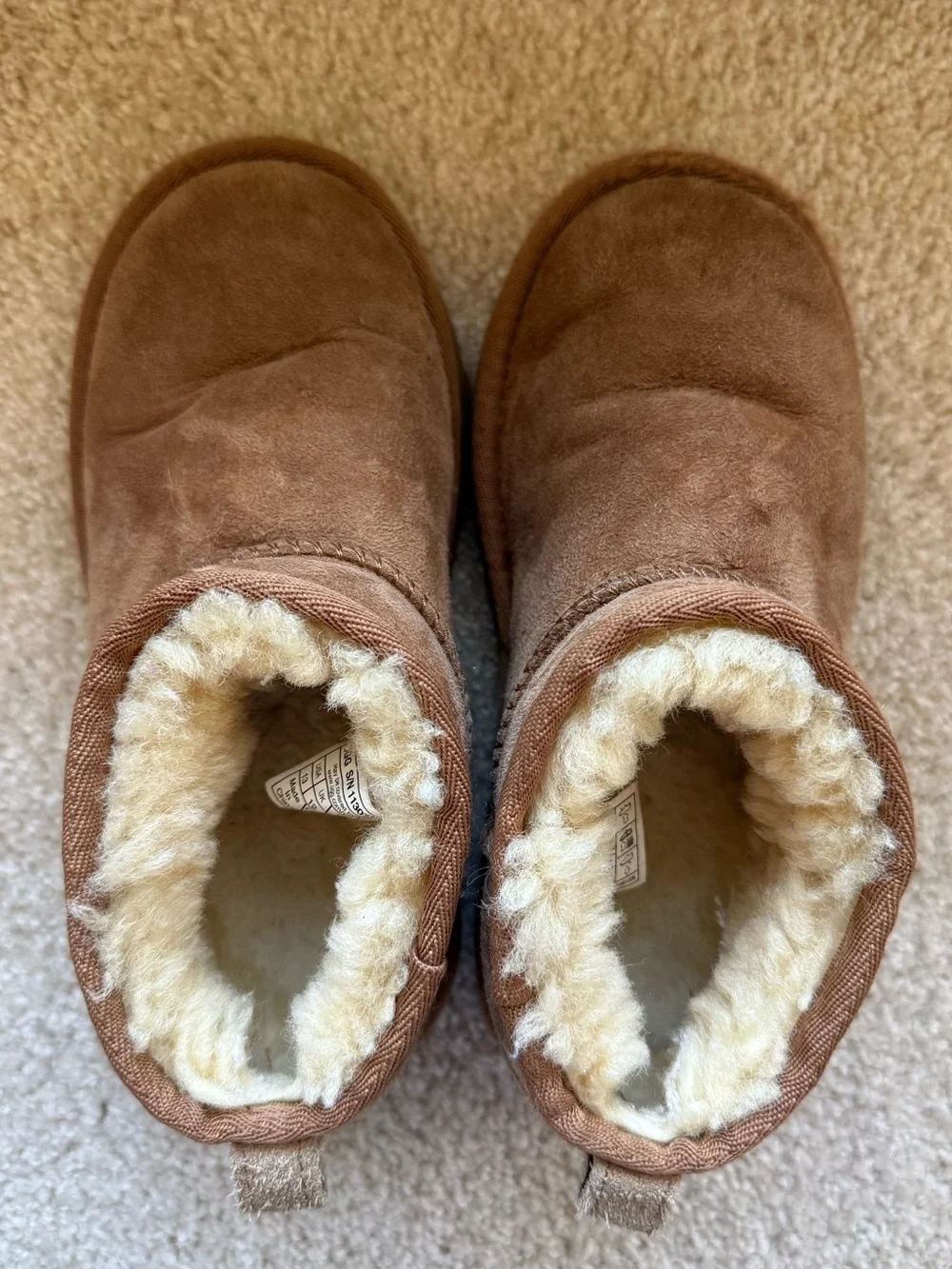 UGG Kids’ Classic Genuine Shearling Mini Boot Chestnut